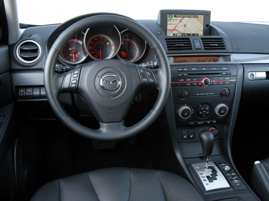  Mazda3 5-Door 2006 года  (фото 10 из 28)